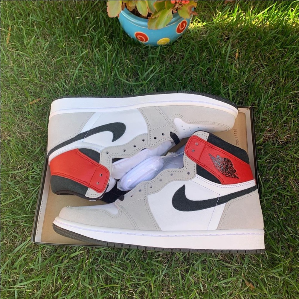 Jordan 1 Smoke Grey